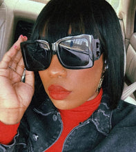 Load image into Gallery viewer, B letter sunglasses