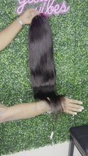 Load and play video in Gallery viewer, HD LACE WIG STRAIGHT  13x6
