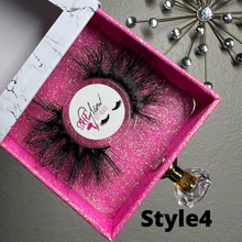 Load image into Gallery viewer, Minks LASHES
