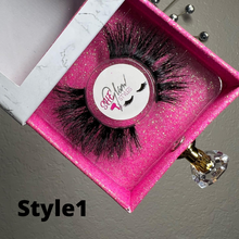 Load image into Gallery viewer, Minks LASHES
